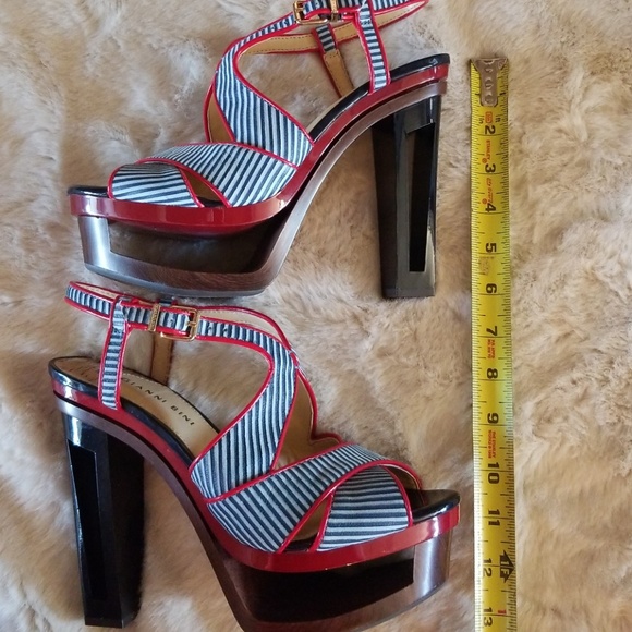 Gianni Bini blue stripped unique heels size 9 - Picture 2 of 8